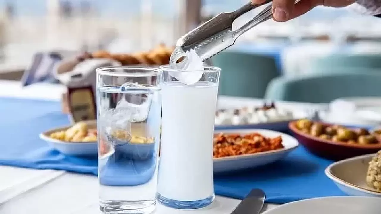 Bir rakı grubuna bir zam daha