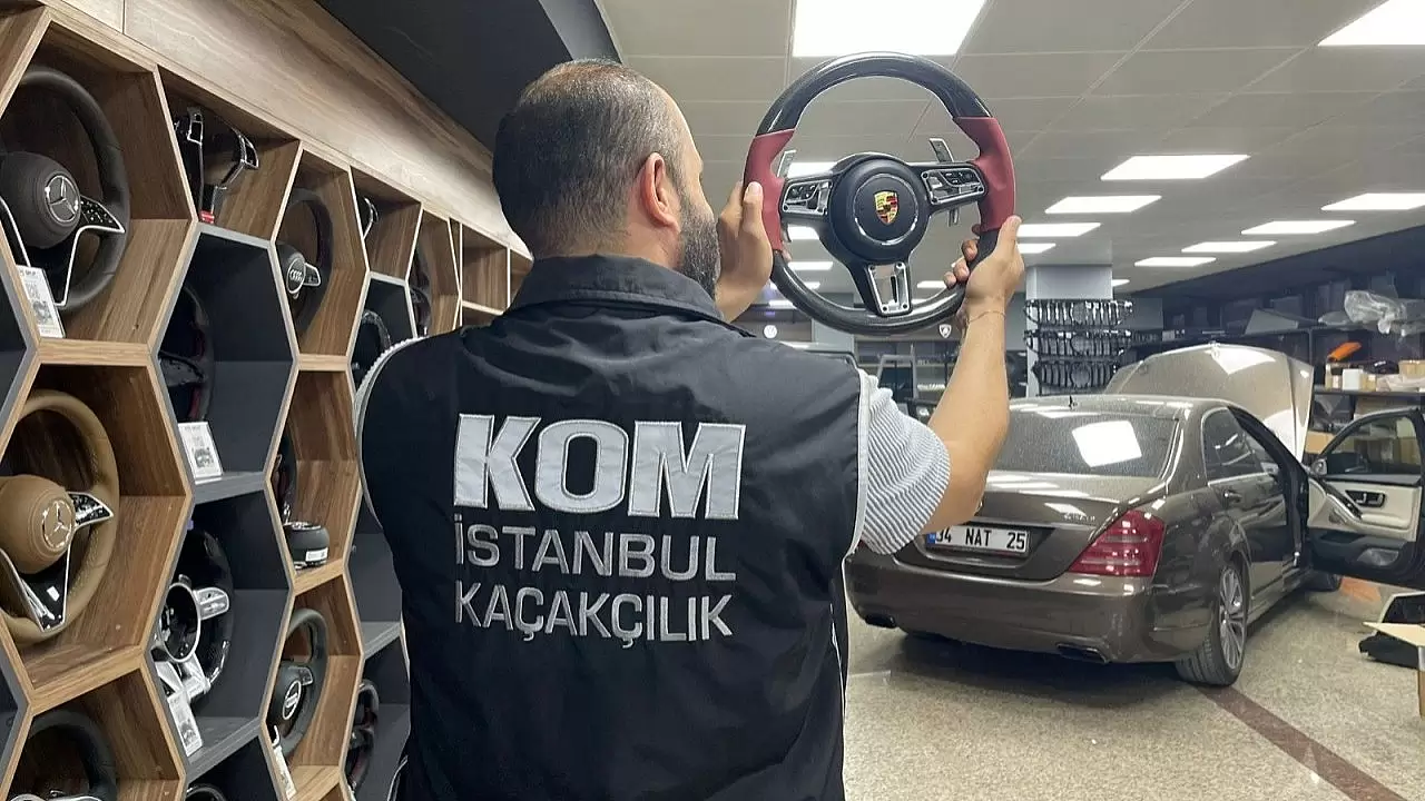 Kaçak oto yedek parça operasyonunda 8 gözaltı